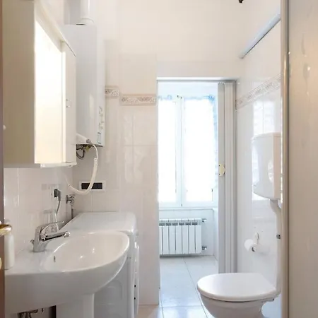 Apartment Apparthotel Serenita Con Self Check-in La Spezia